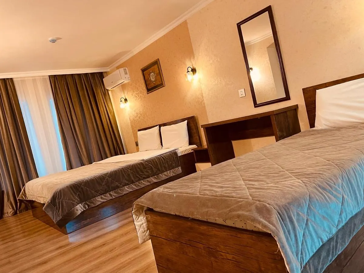 Moss Art Boutique Hotel バクー 3*,